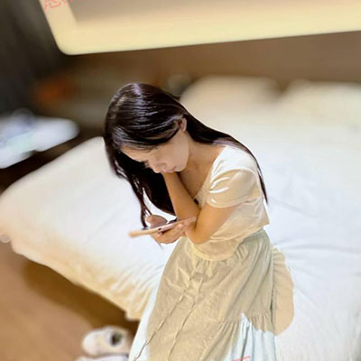 意淫自己妹妹 作者小头像